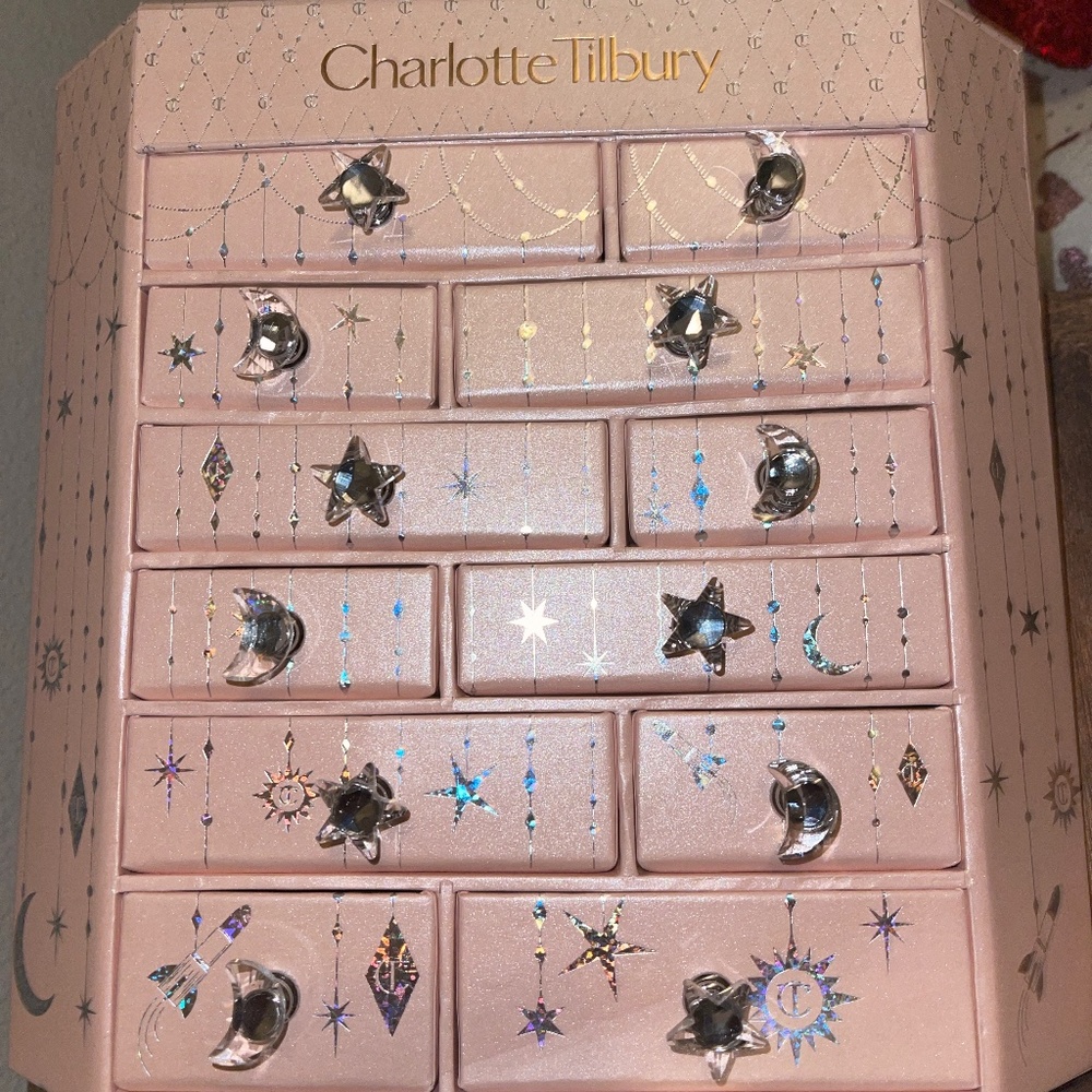Charlotte Tilbury 2022 Advent Calendar